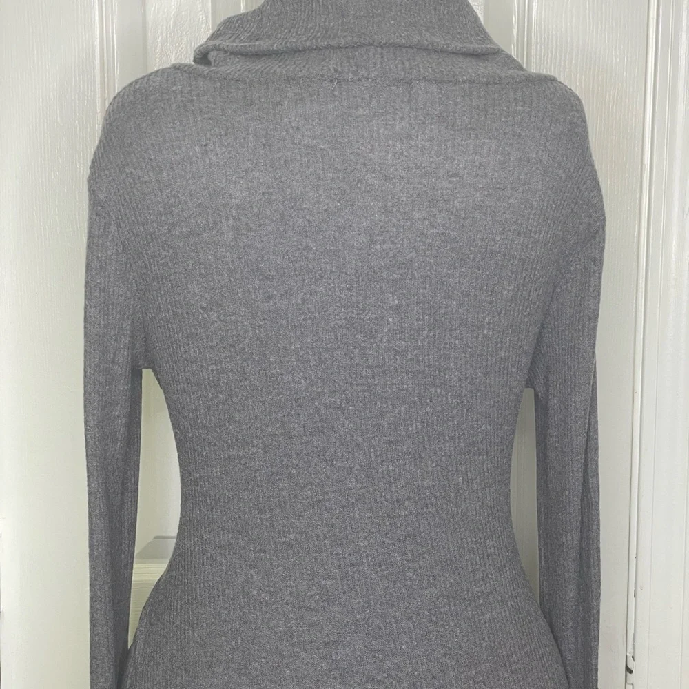 Gilli Tie Front Dress | Size Large - Picture 5 of 7